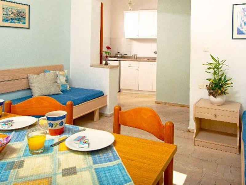 Melissa Apartments, Studios & Suites Malia Eksteriør bilde